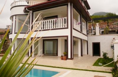 (4522) Türkei-Alanya/ Schöne Villen für anspruchsvolle ab 160.000,-€- prov.-frei!