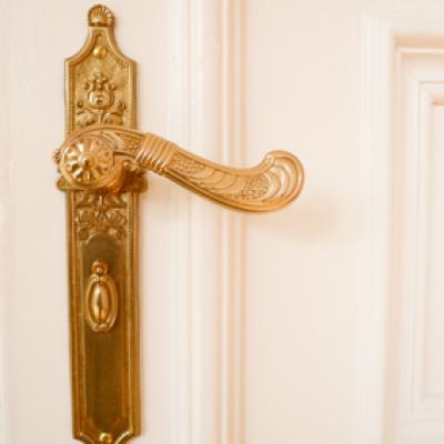 (4564) Charlottenburg/Nähe Stuttgarter Platz- repräs. Altbauwohnung mit Lift!