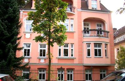 (4648) Lichterfelde-West/ Schöne Villenwohnung im Beletage mit Erker u.Parkett