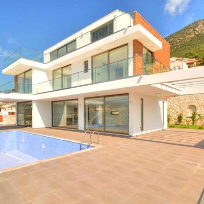 (4943) Türkei-Kalkan/ Freistehende Villa in Kas mit traumhaftem Blick über den Yachthafen!