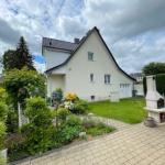 Spandau-Staaken/ Nähe Brunsbütteler Damm- 2 modernisierte Häuser auf einem Grundstück