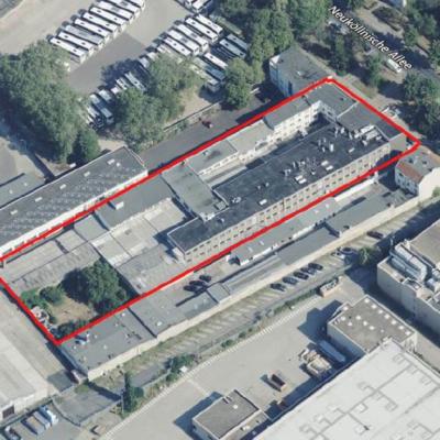 Berlin-Neukölln/ Gewerbegrundstück mit Bestandsgebäuden und Freifläche