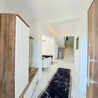 (6286) Alanya-Demirtas/ Möblierte Villa mit 2 Terrassen, Balkon, Marmor etc.