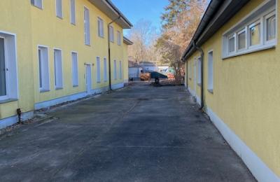 -Pankow/ Hofseitige Büroremisé über 2 Etagen (geeignet für Büro/Wohnheim etc.)-