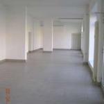 (6338) Alt-Hohenschönhausen/ Gewerberäume-Ladenlokal mit 20 m Schaufenster (vielseitig nutzbar)