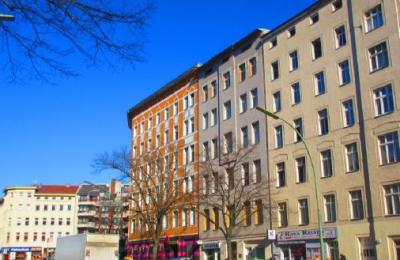 Berlin-Wedding/ Wohn- und Geschäftshaus in Kiezlage Nähe U9