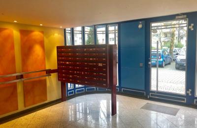 Nähe KaDeWe/ City Wohnung mit Lift - möbliert