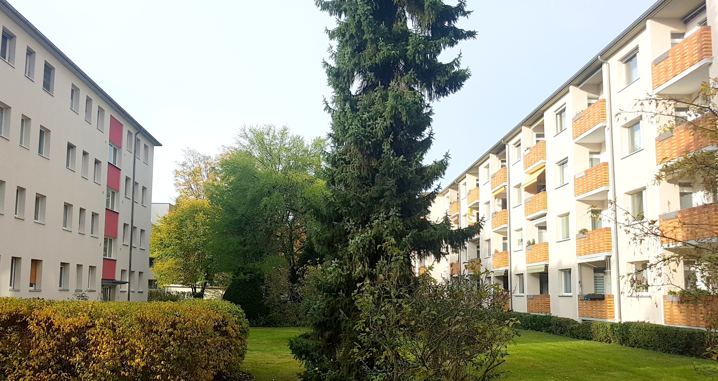 LANKWITZ-GRÜNLAGE/ Bezugsfrei Eigentumswohnung mit Balkon (für Anleger oder Selbstnutzer)