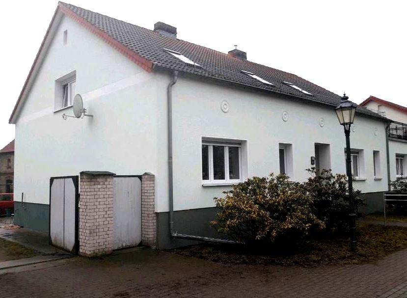 -Schönwalde-OT Pausin/ Vierseitenhof mit großem Grundstück –