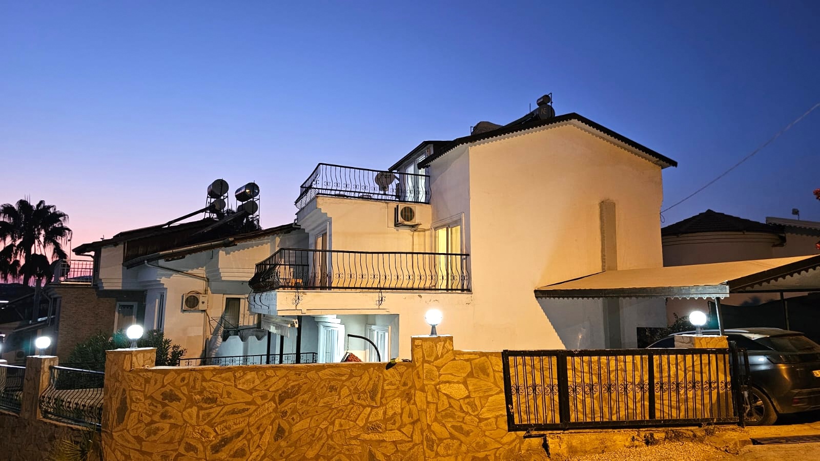 Alanya/ Traumvilla mit 2 Bäder, Terrassen, Sauna, Hamam, Schwimmbad etc.