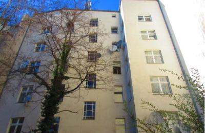 Wedding-Kiezlage/ 2 Wohn- und Geschäftshäuser im Paket mit Erweiterungspotenzial