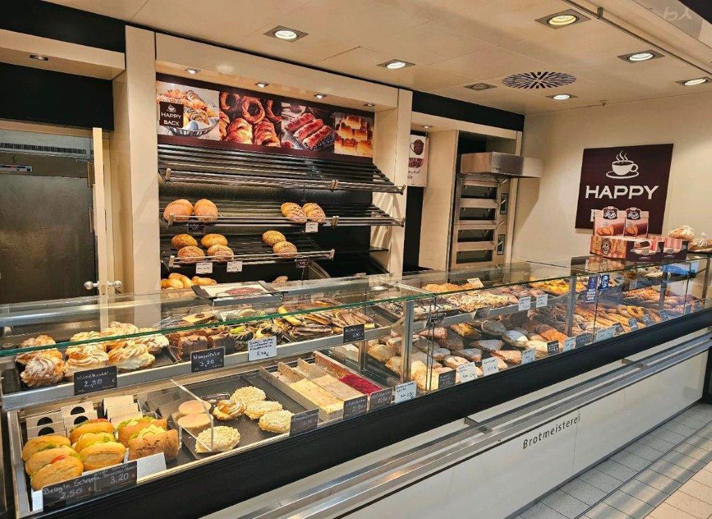 Wittenau/ Bäckerei-Café im Einkaufszentrum, inkl. Inventar und Ausstattung sucht Nachfolger