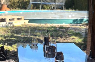 Heiligensee/ Wohnen im Grünen – Bezugsfreie Doppelhaushälfte mit Keller, Garage u.Pool (neu saniert)