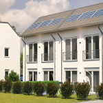 Spandau-Staaken / Doppelhaushälfte mit guter Schnitt im erweiterten Rohbau